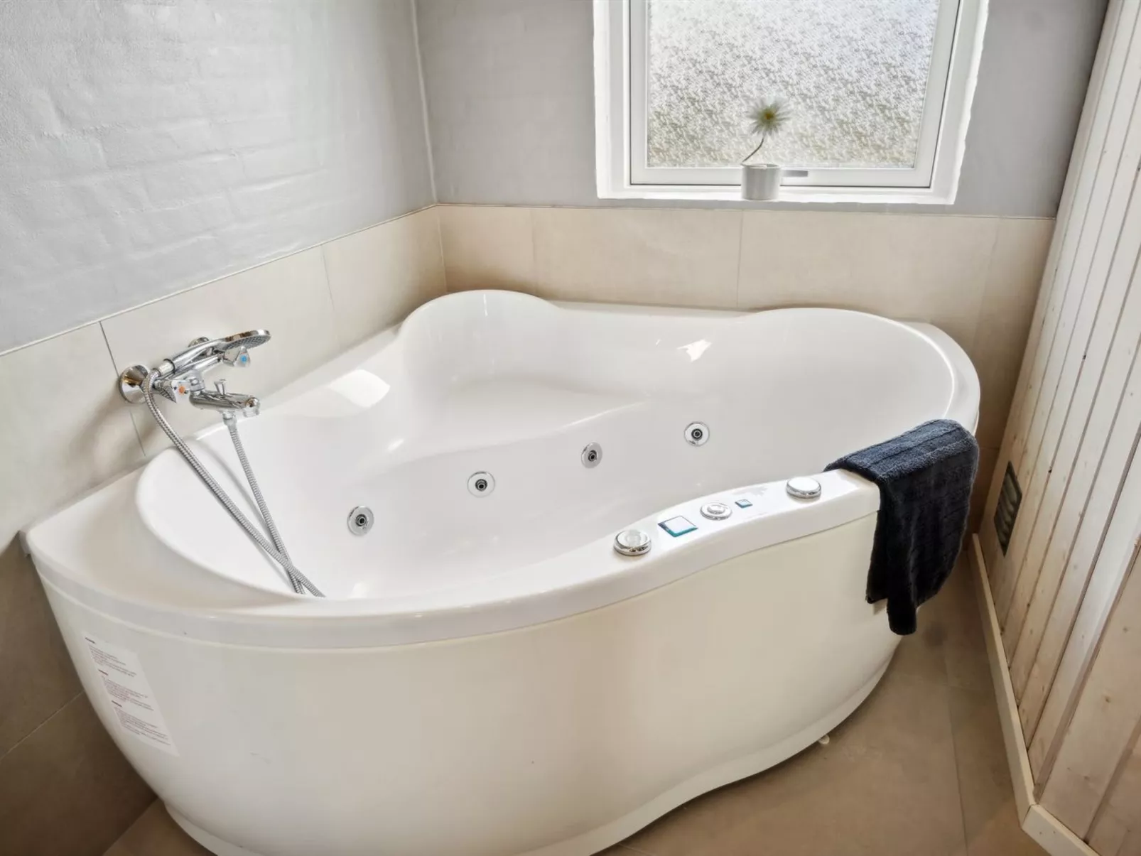 "Sylvana" - 400m from the sea-Inside