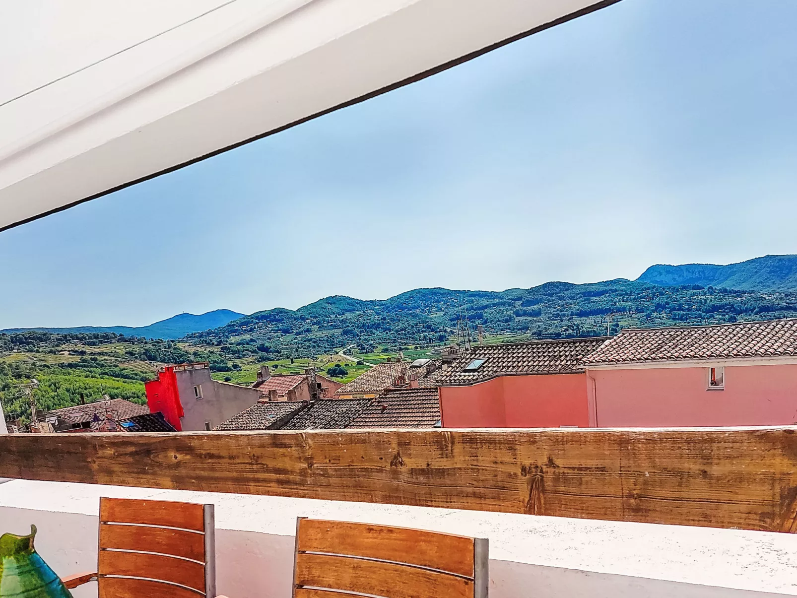 La Cadièrienne-Outside