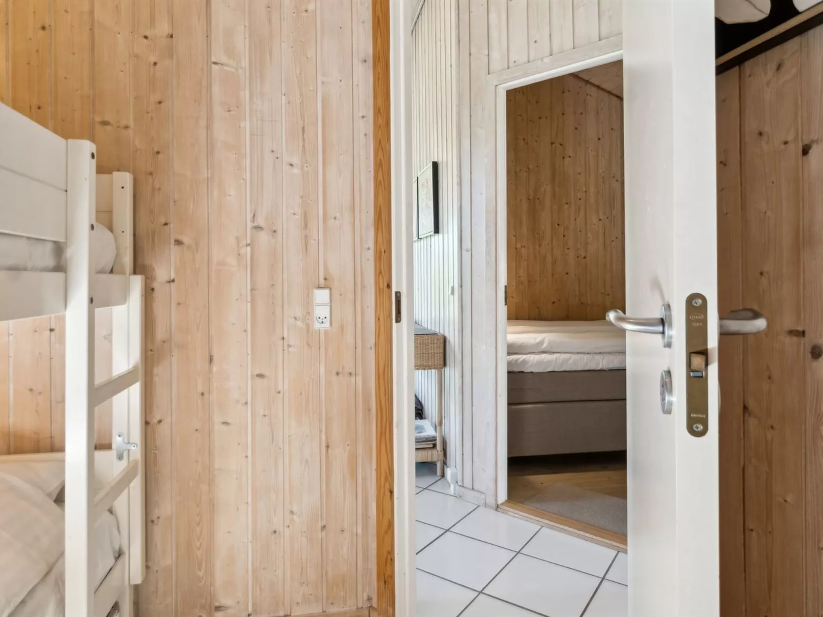 "Rixa" - 525m from the sea-Inside