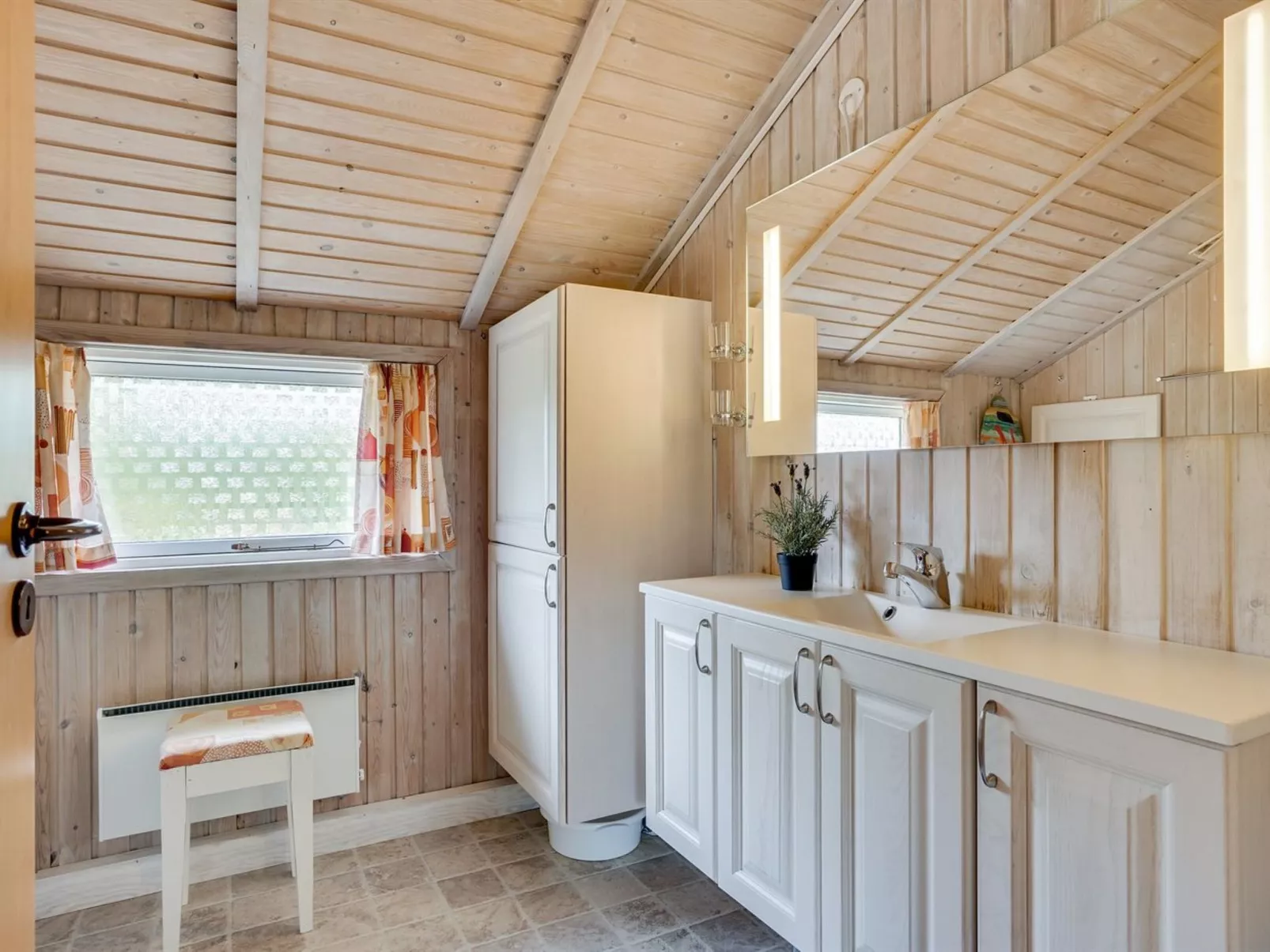 "Arona" - 1.5km from the sea-Inside