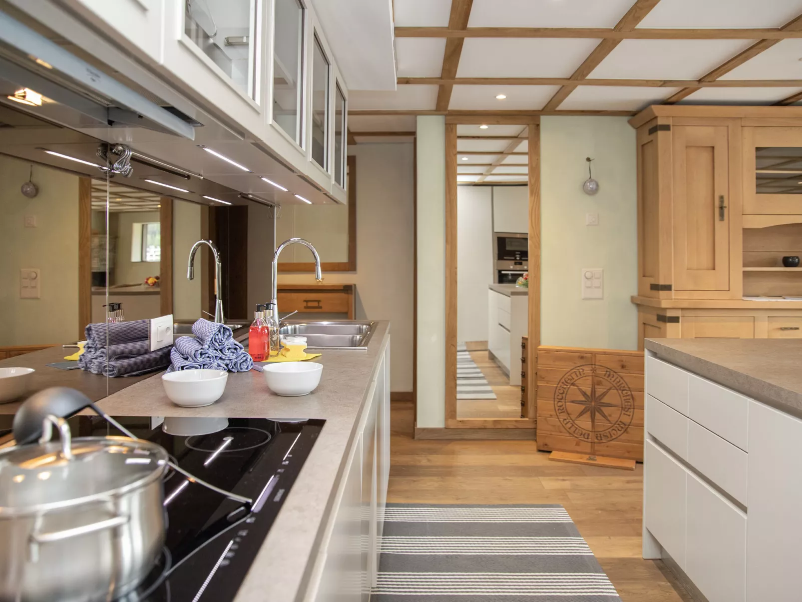 Chesa Piz Mezdi - St. Moritz-Inside