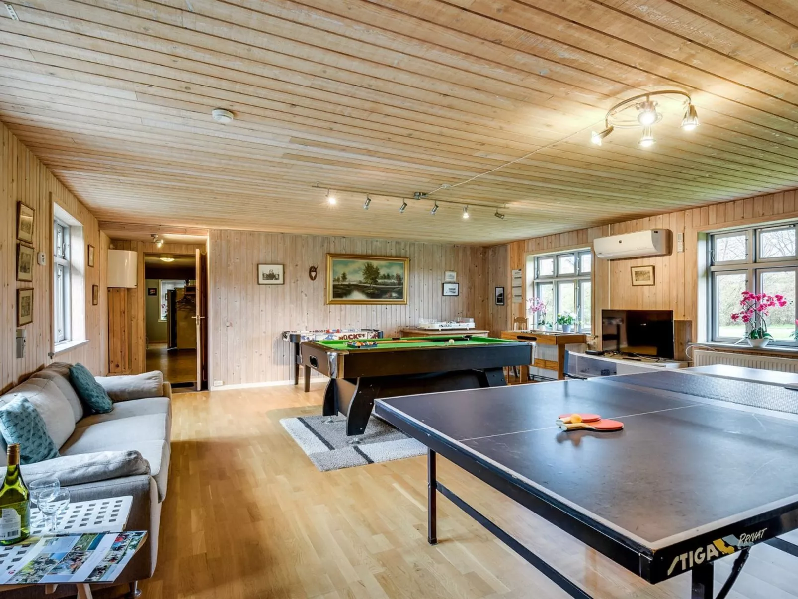 "Sophia" - 8km from the sea-Inside