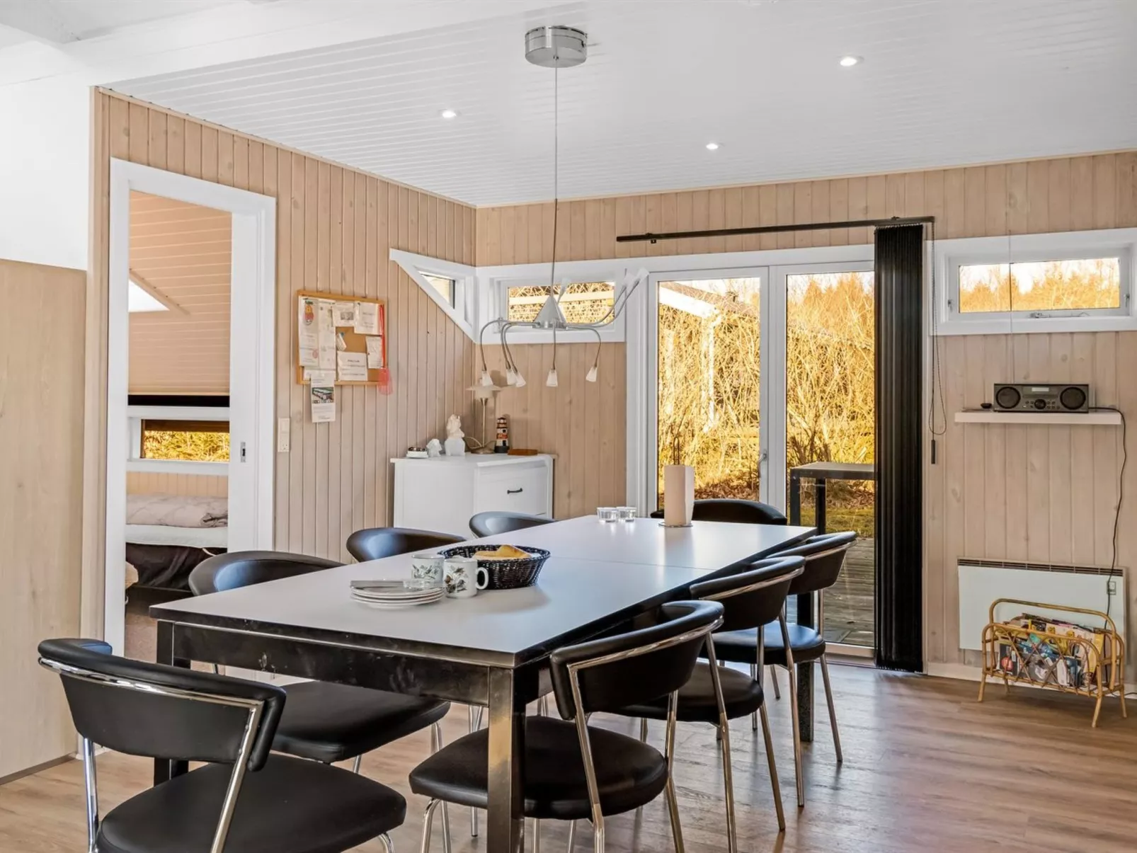 "Thorolf" - 30km from the sea-Inside