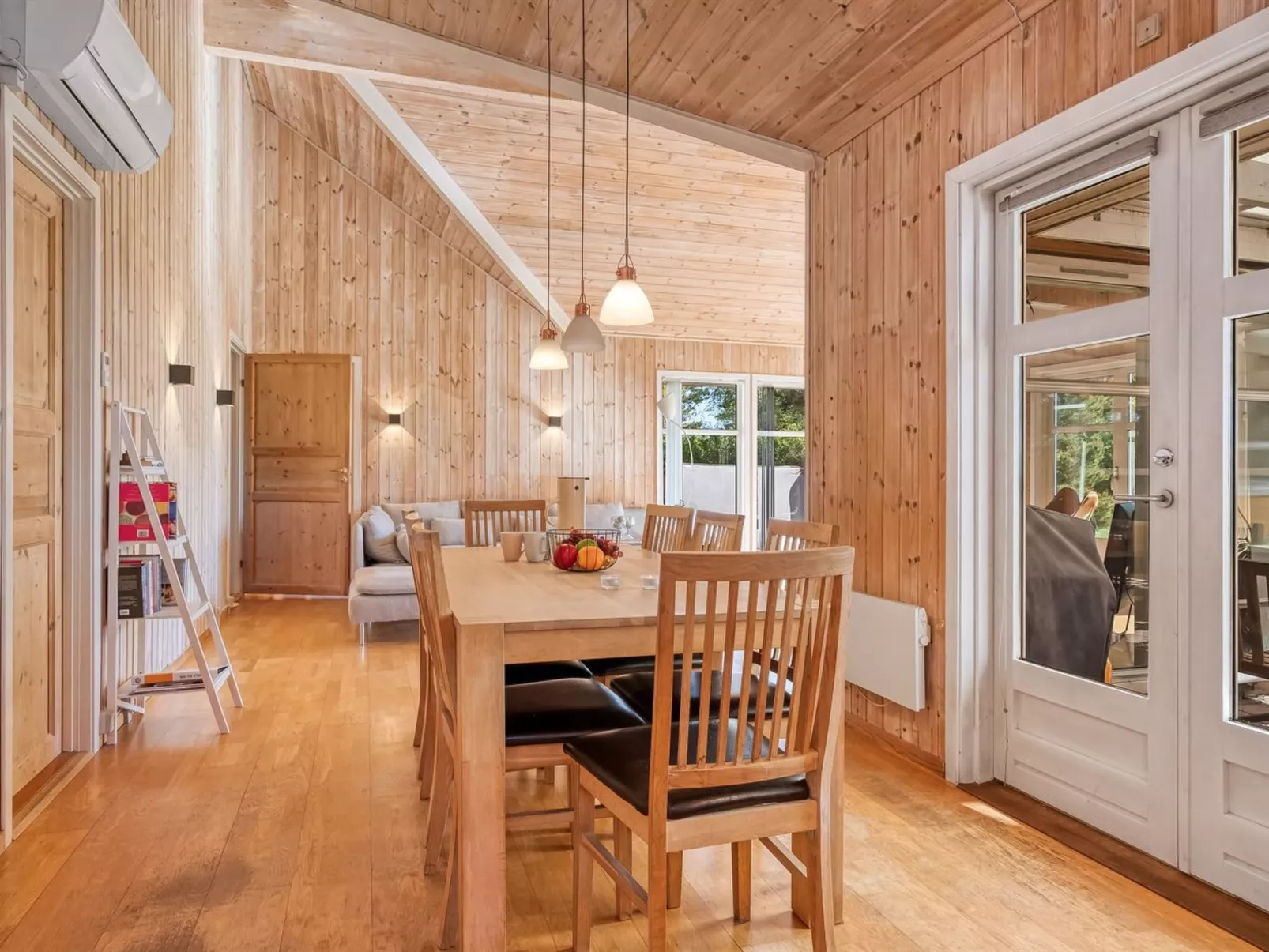 "Annestine" - 200m from the sea-Inside