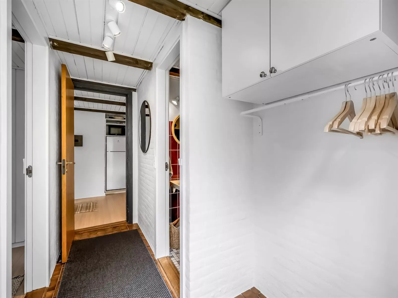 "Alkil" - 1.7km from the sea-Inside