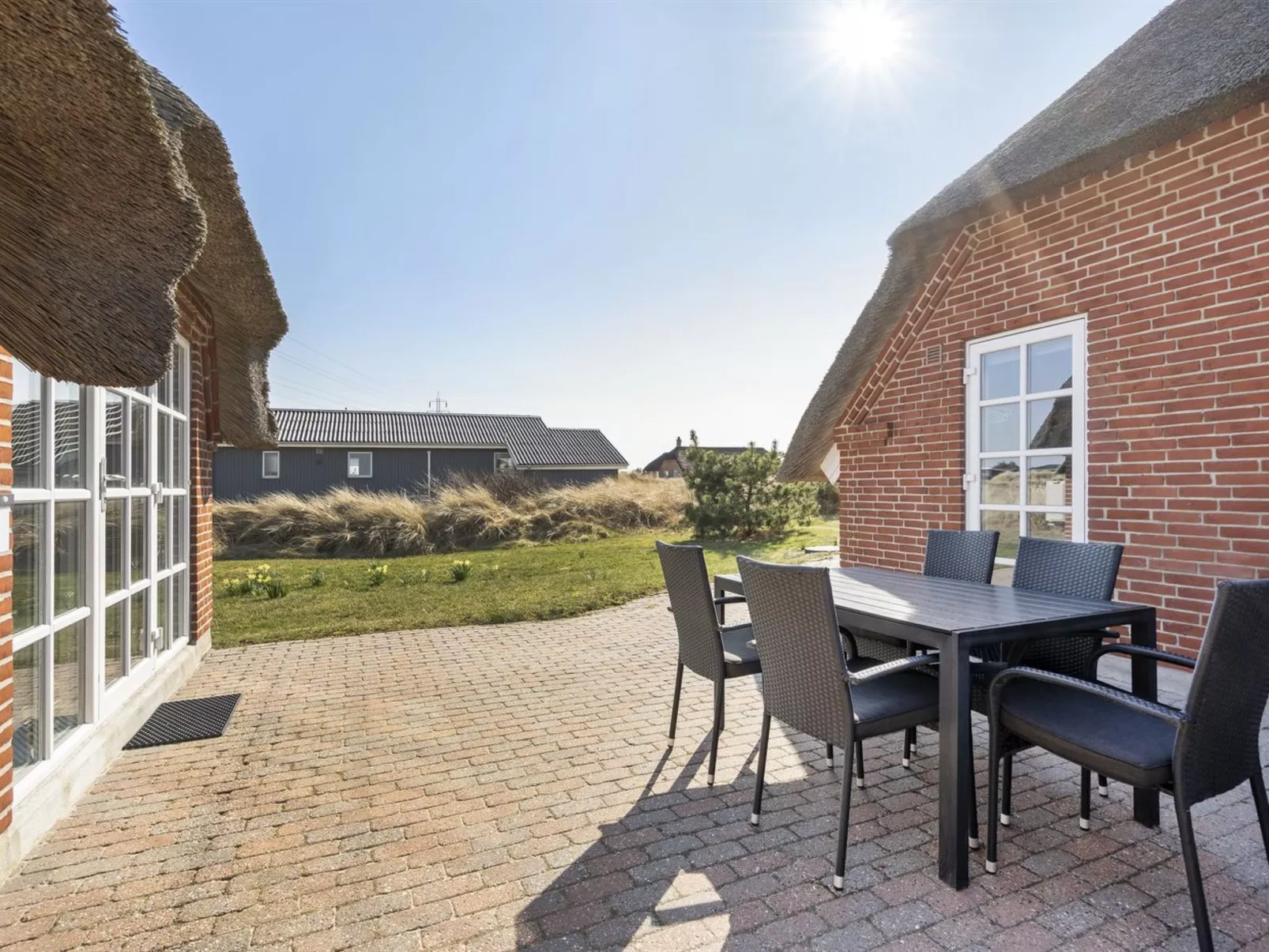 "Lavina" - 950m from the sea-Outside