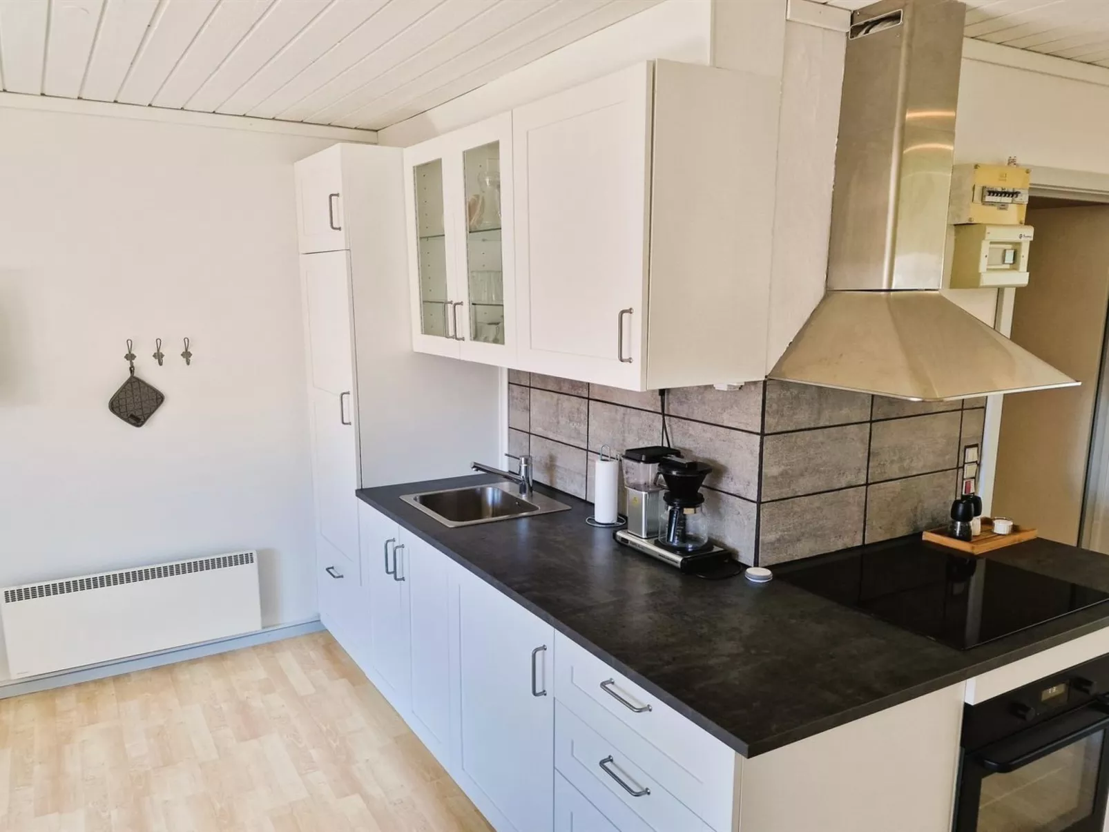 "Emira" - 50m from the sea-Inside