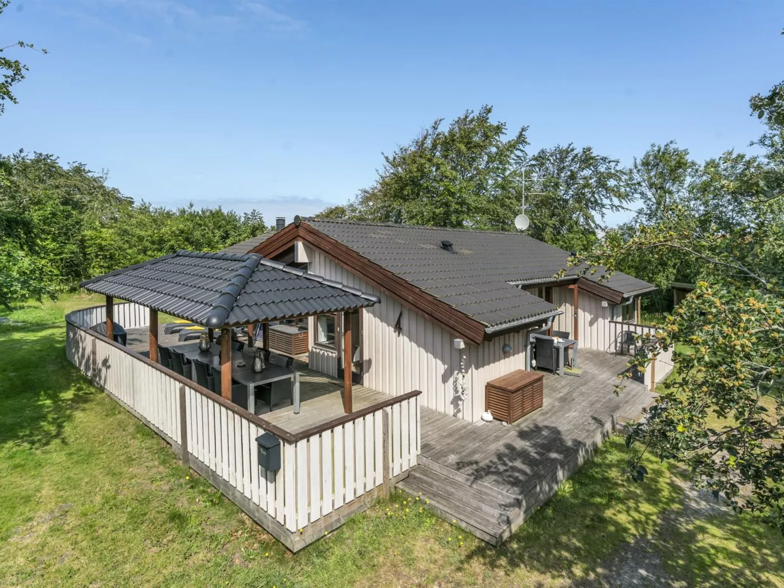 "Leevi" - 150m from the sea-Outside