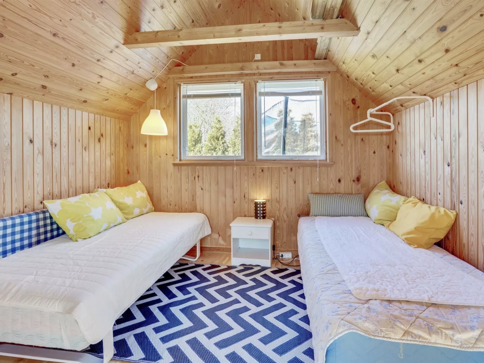 "Julla" - 1.5km from the sea-Dedans