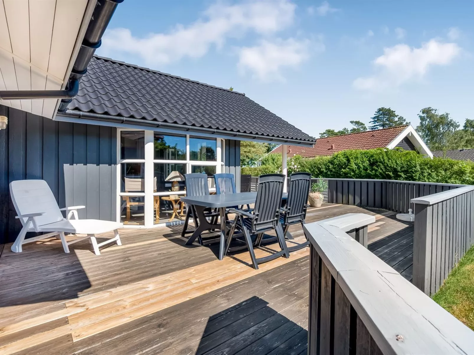 "Stryd" - 150m from the sea-Outside