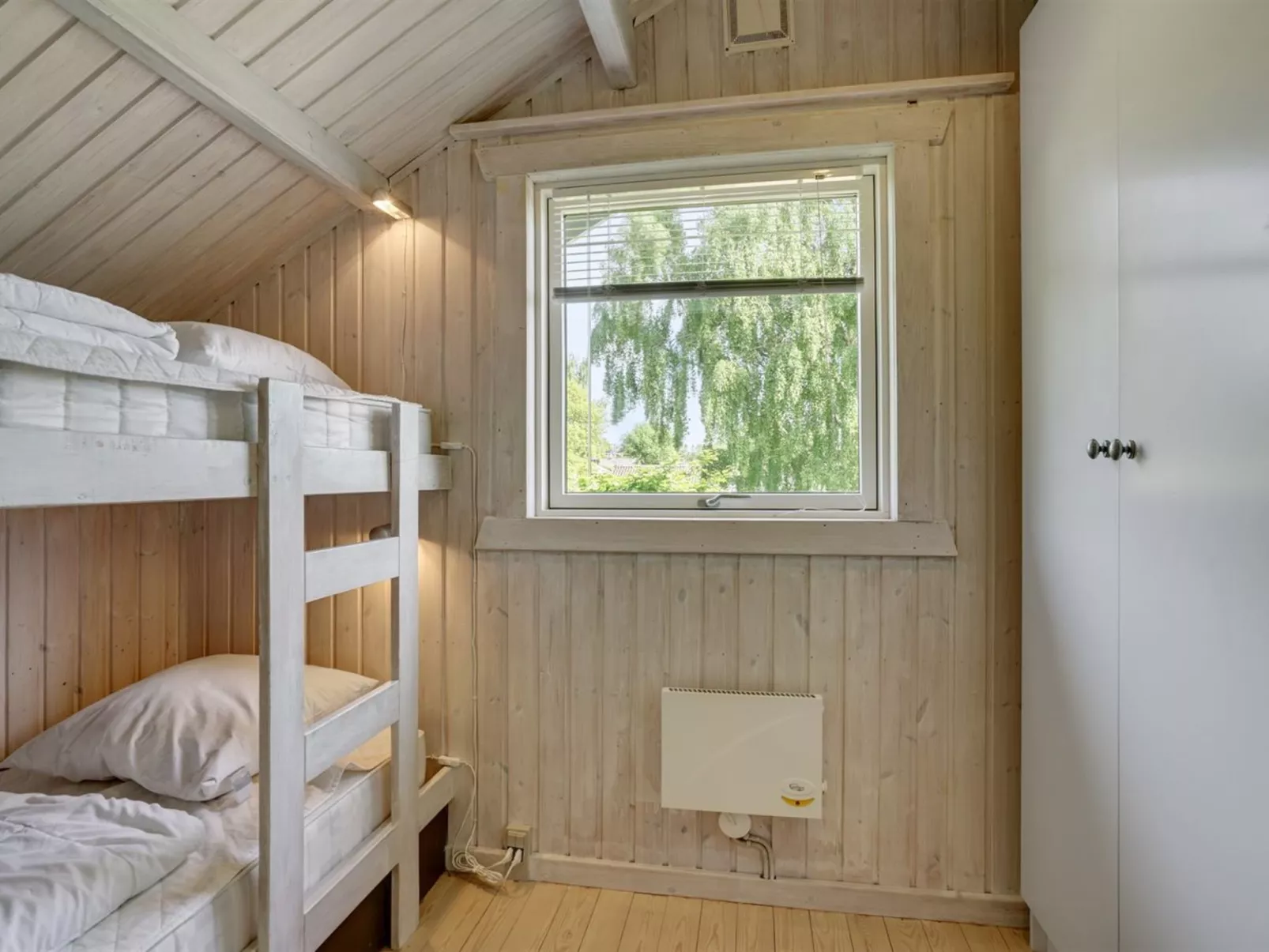 "Dea" - 850m from the sea-Drinnen