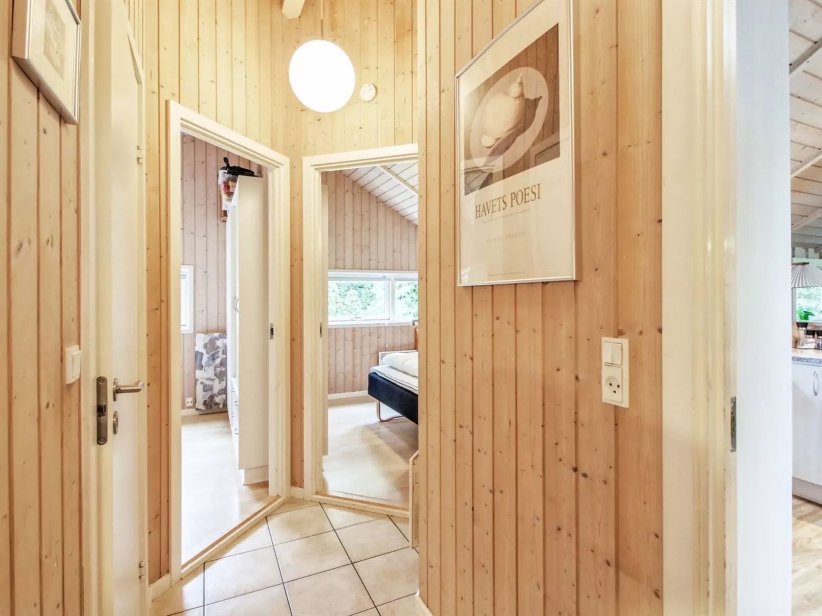 "Ellica" - 50km from the sea-Dedans