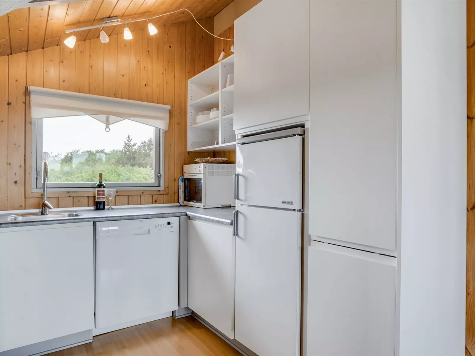 "Bryniulf" - 1.8km from the sea-Inside