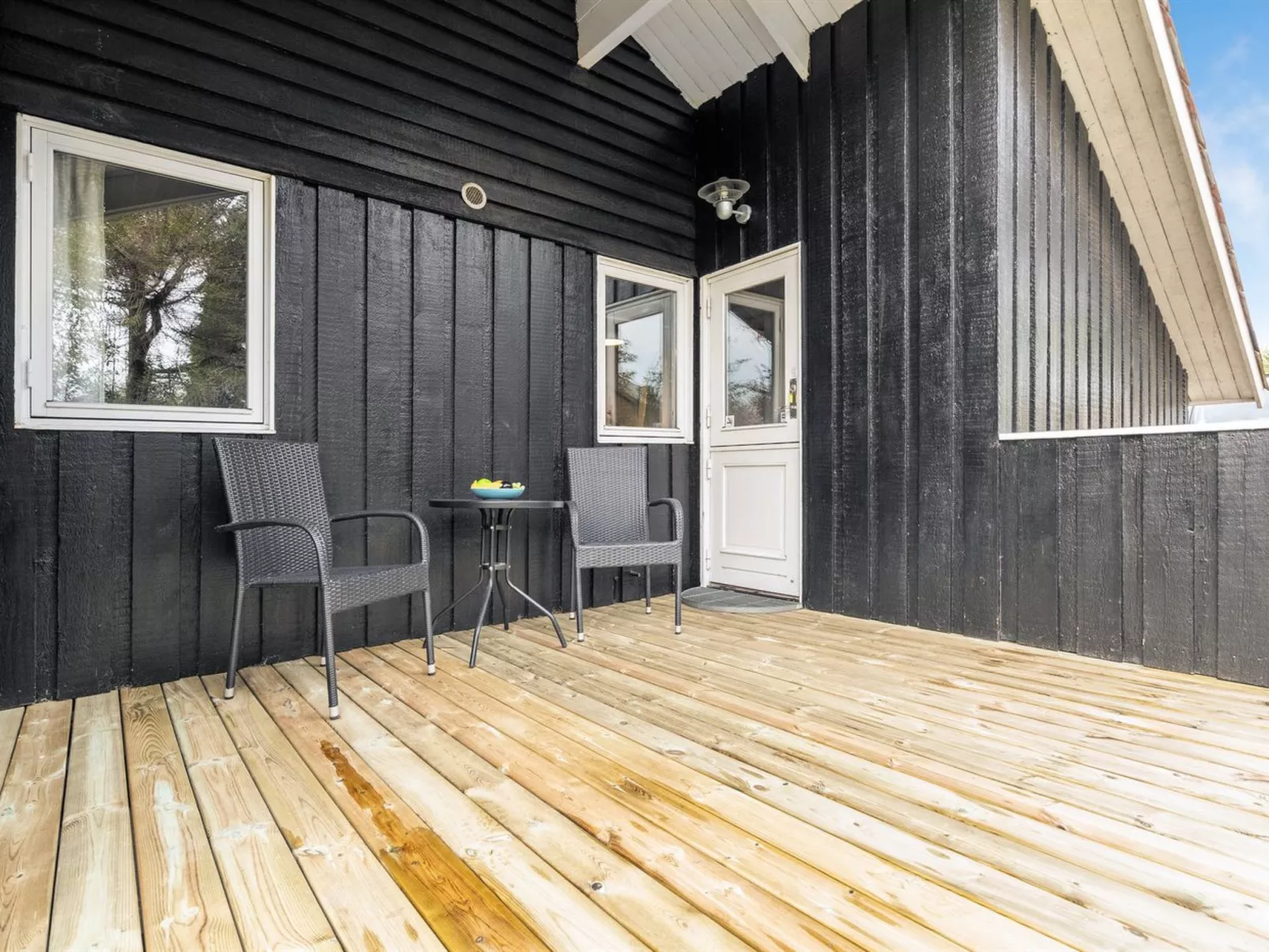 "Hithin" - 800m from the sea-Outside