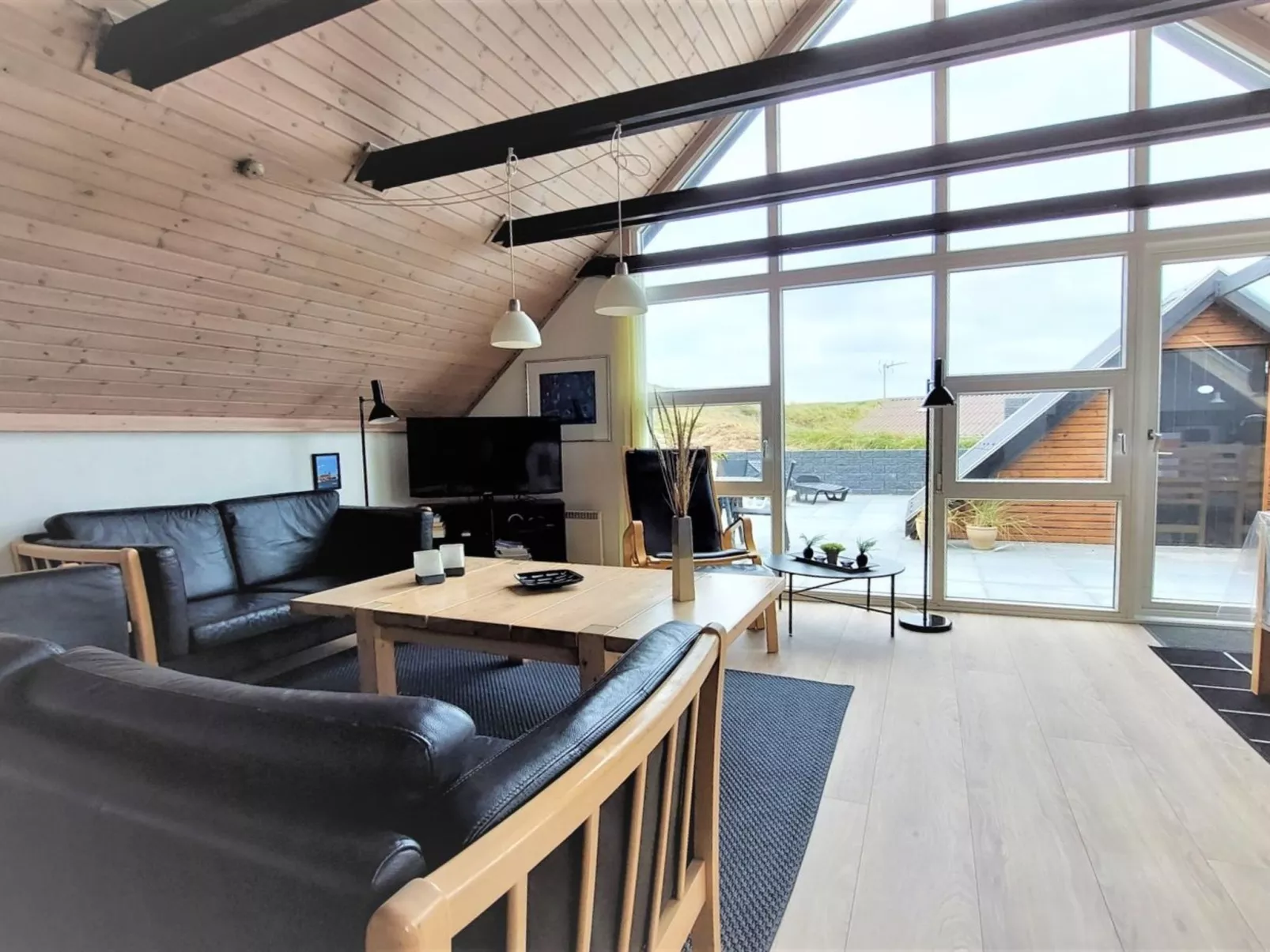 "Armelle" -  from the sea-Dedans