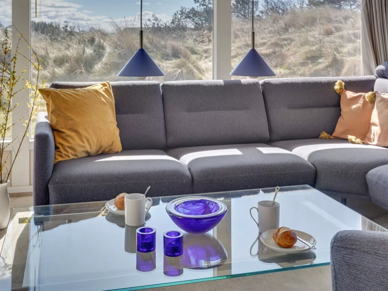 "Fanney" - 100m from the sea-Inside