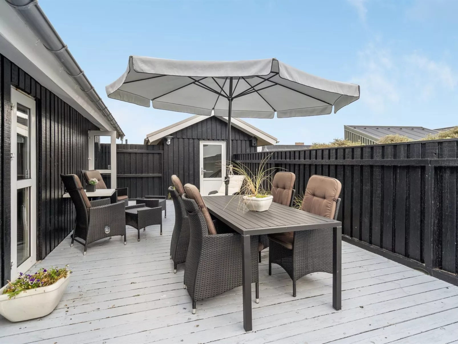 "Arwen" - 200m from the sea-Outside