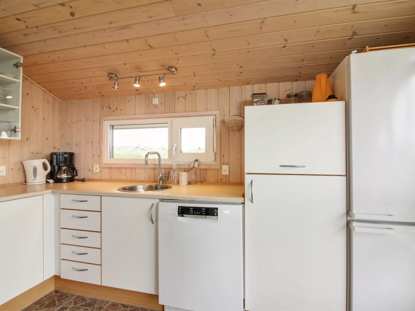 "Fanija" - 200m from the sea-Inside