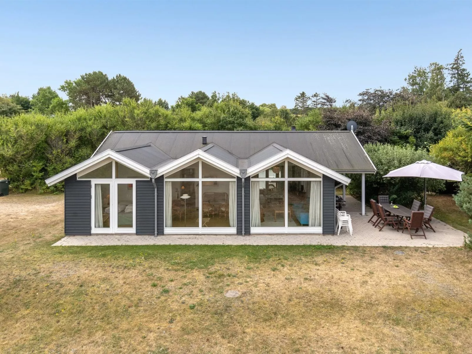 "Carmen" - 25m from the sea-Outside