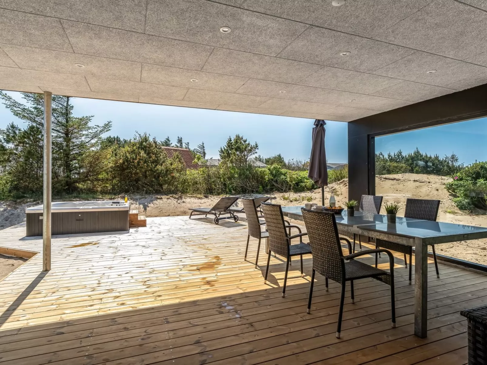 "Hariet" - 600m from the sea-Draußen