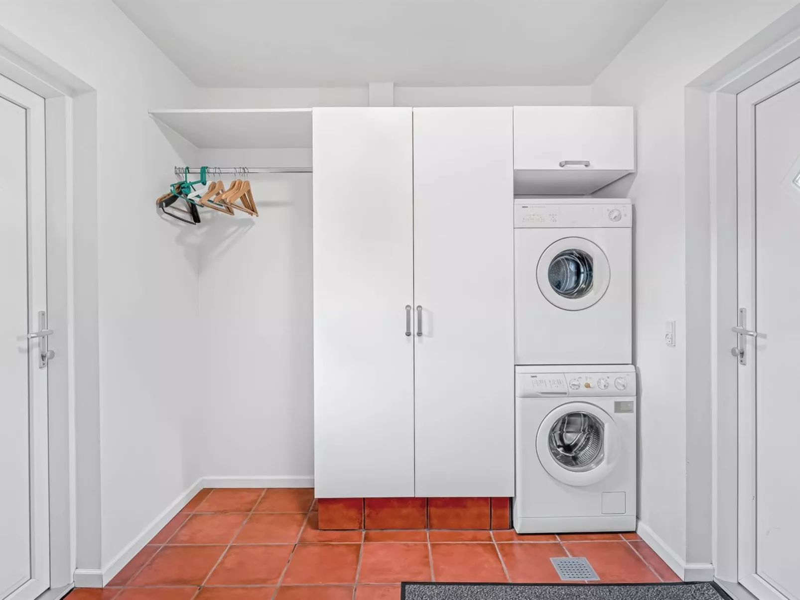 "Folkmar" - 800m from the sea-Inside