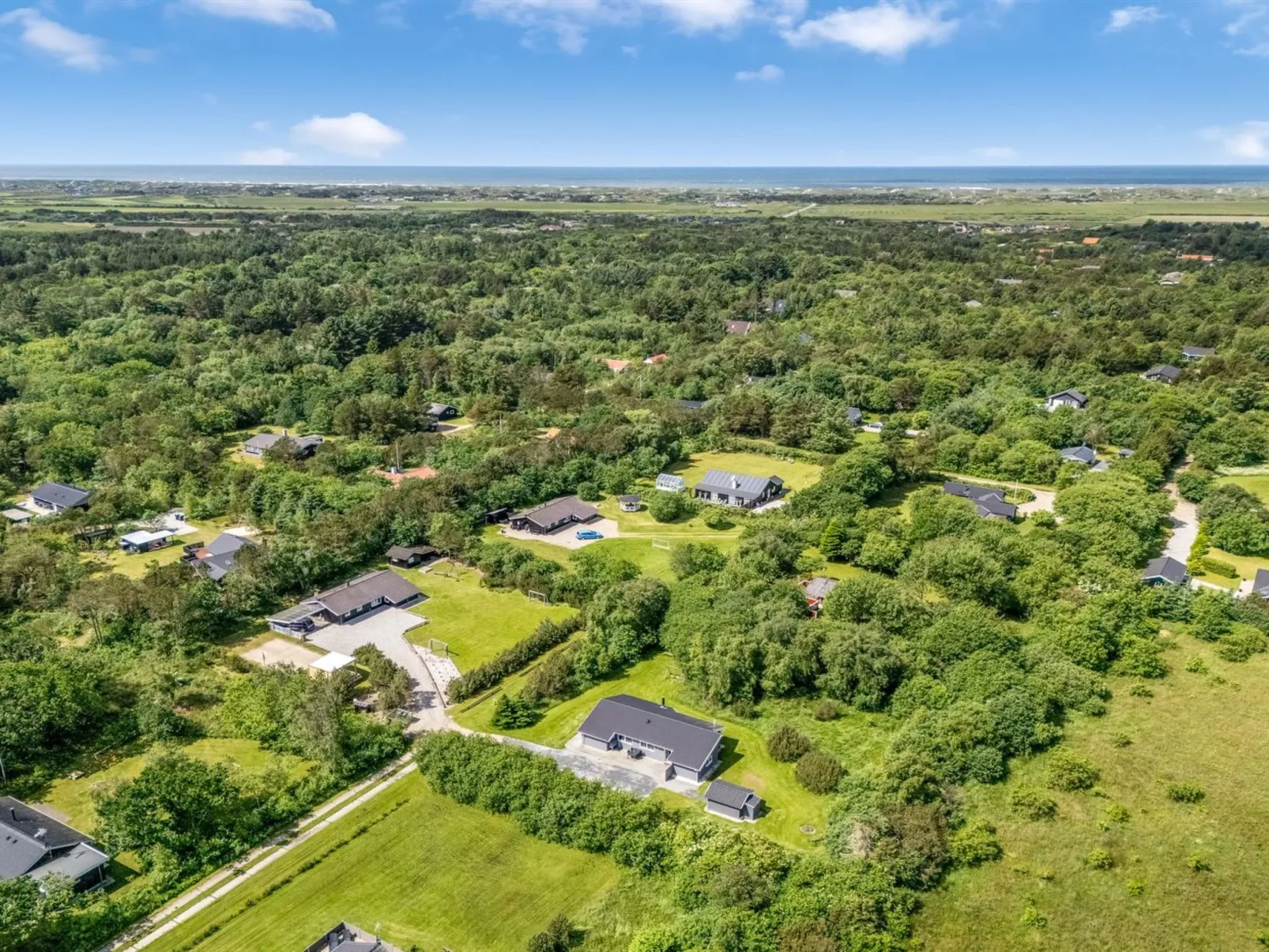 "Karlsefni" - 600m to the fjord-Outside