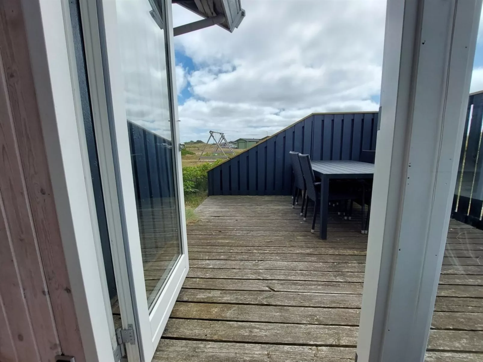 "Anthonette" -  from the sea-Draußen