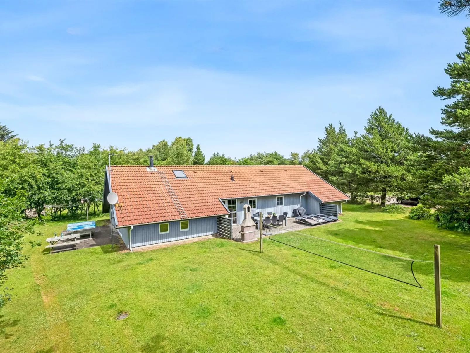 "Gunvald" - 2km to the fjord-Outside