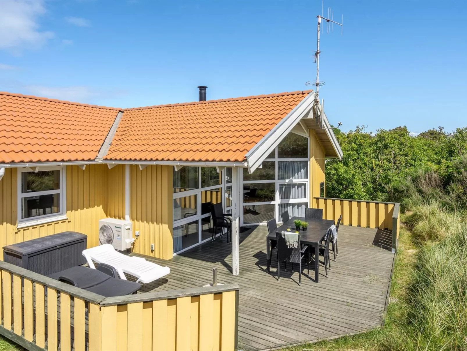 "Midja" - 800m from the sea-Outside