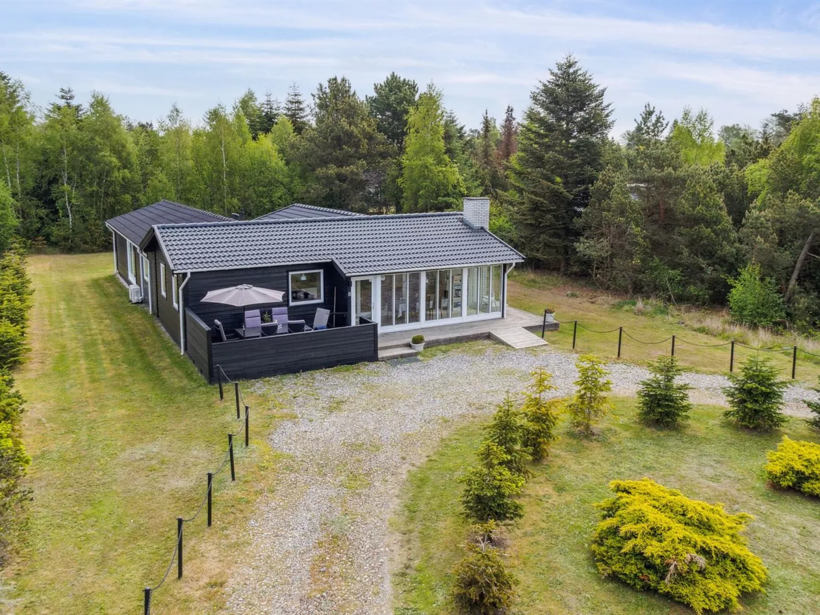 "Kalevi" - 900m from the sea-Draußen