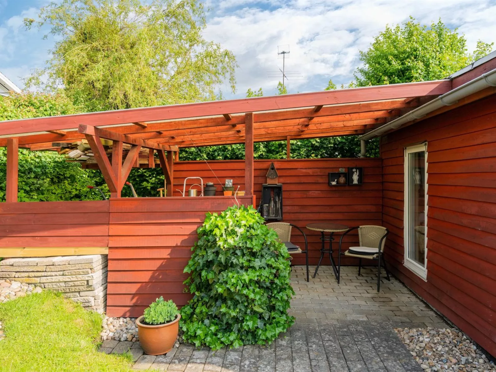 "Arnette" - 150m from the sea-Outside