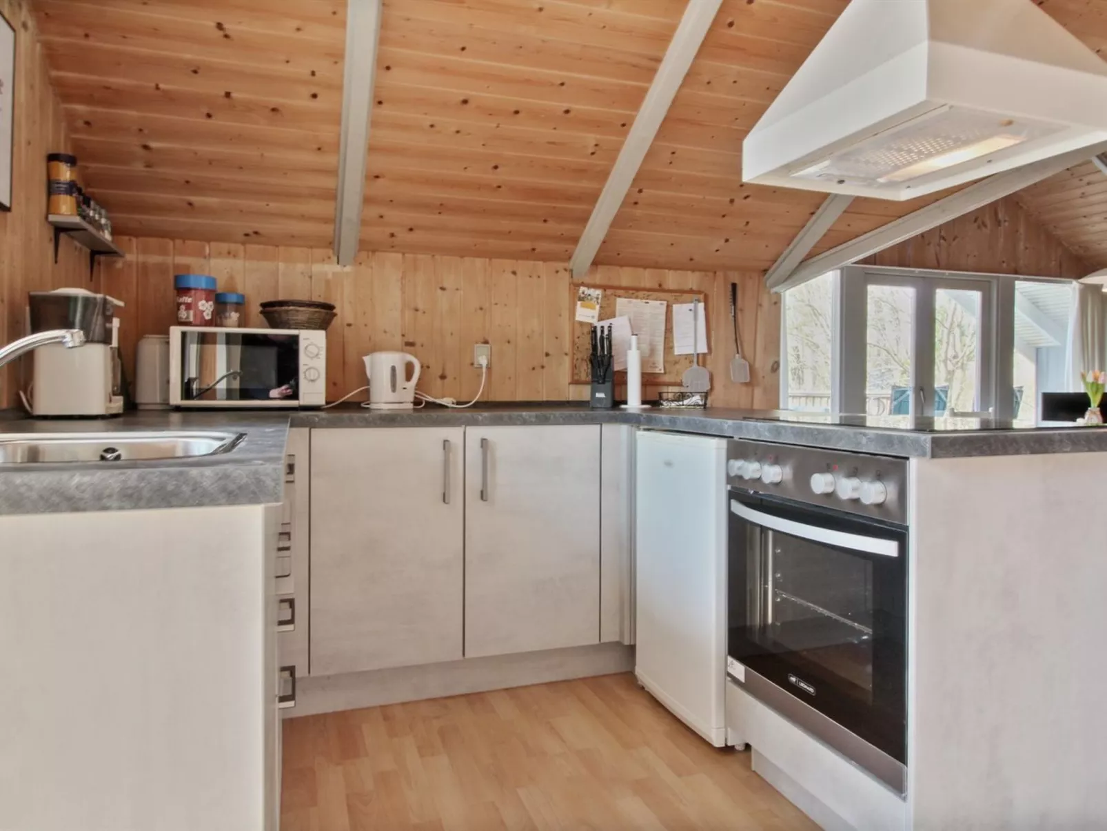 "Carlotta" - 12km from the sea-Dedans