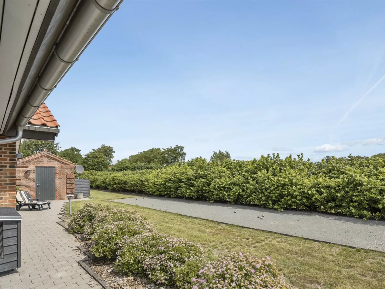 "Donka" - 300m to the fjord-Draußen