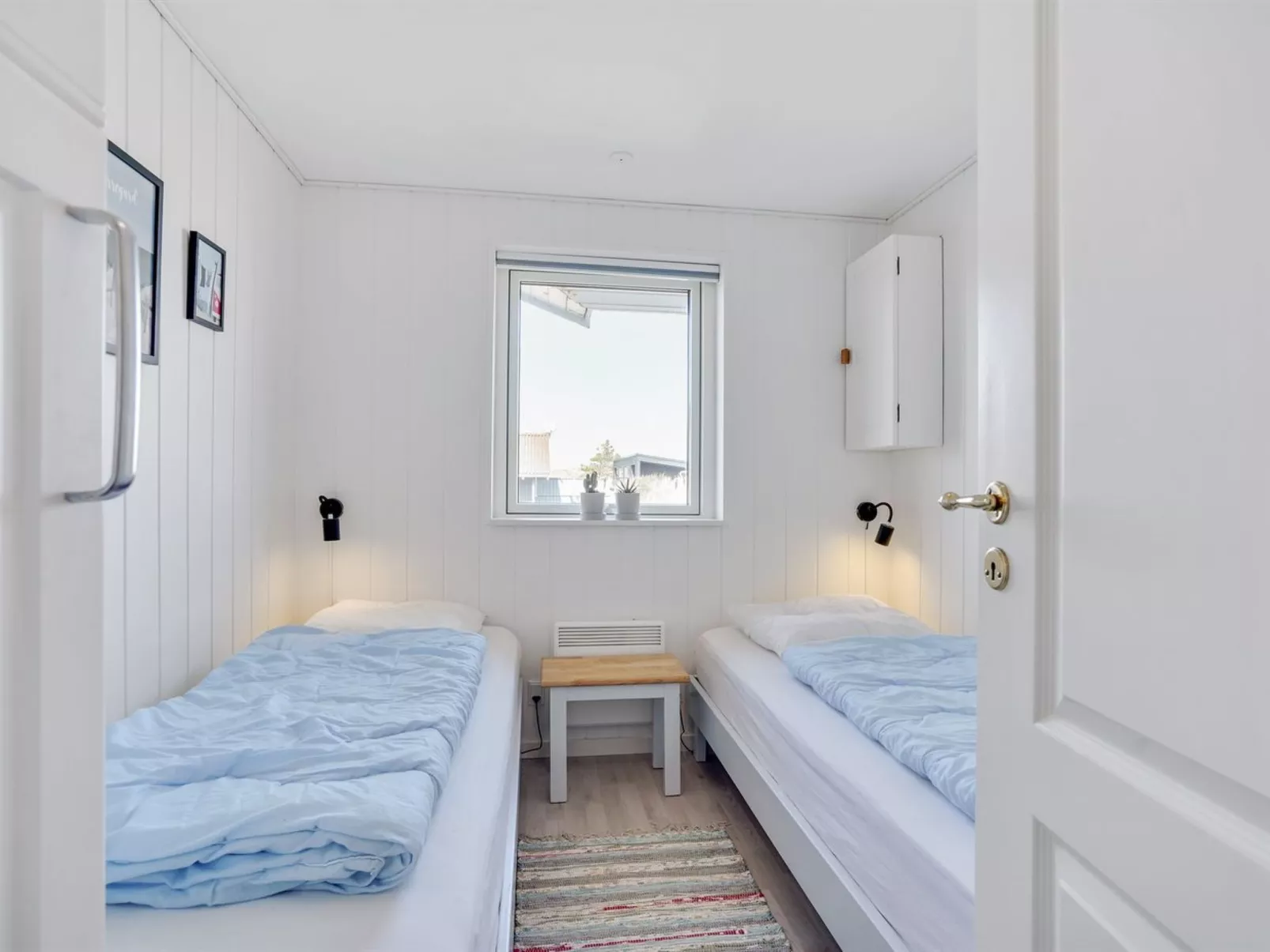 "Sotir" -  from the sea-Inside