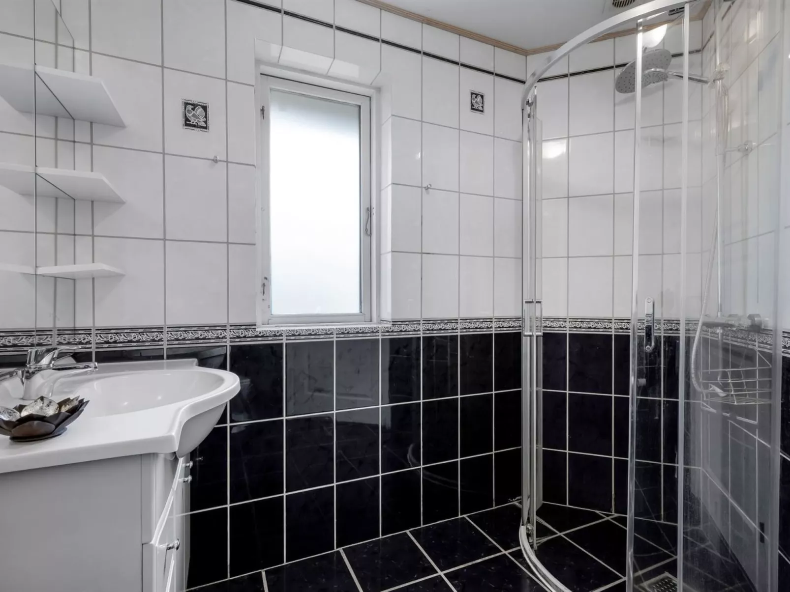 "Tydkil" - 300m to the fjord-Inside