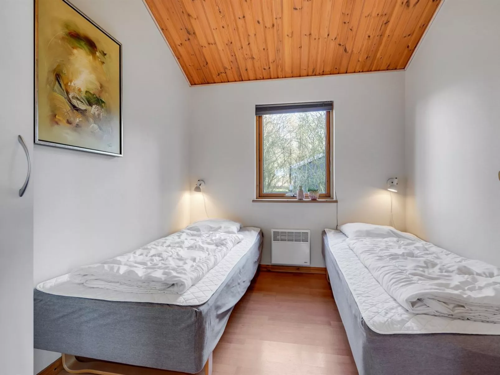 "Absalon" - 29km from the sea-Drinnen