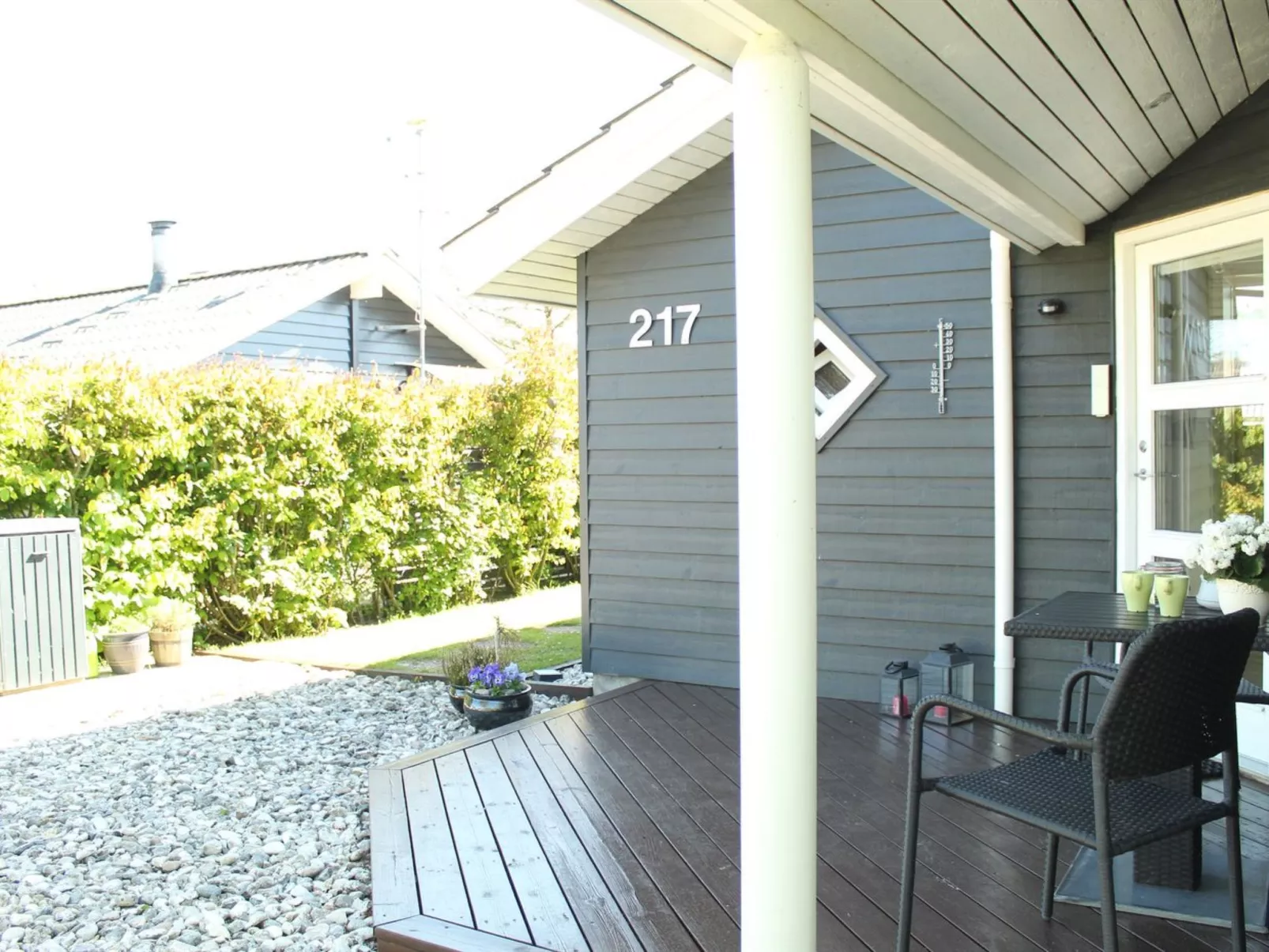 "Yara" - 1km to the fjord-Outside