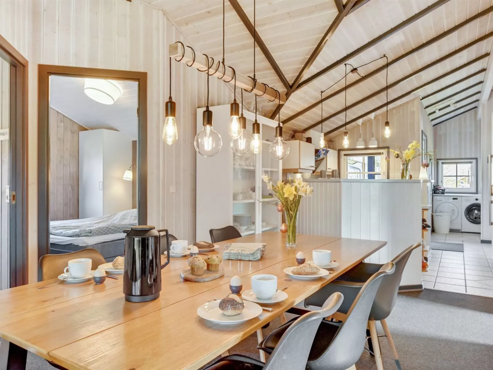 "Martina" - 560m to the fjord-Dedans