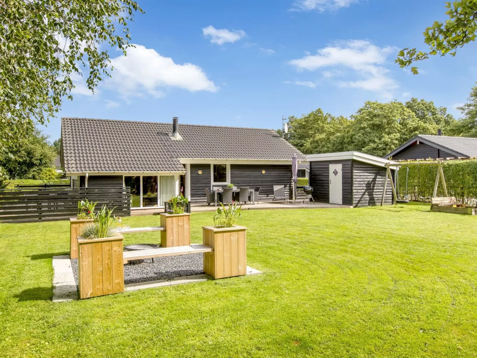 "Gretje" - 650m to the fjord-Outside