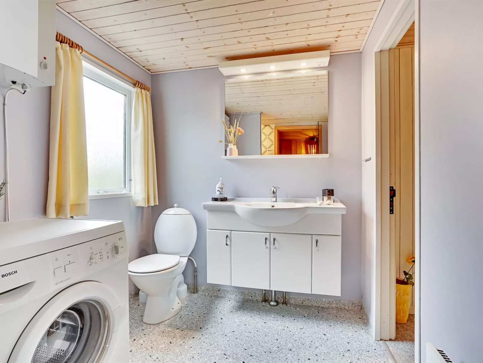 "Leny" - 450m to the fjord-Dedans