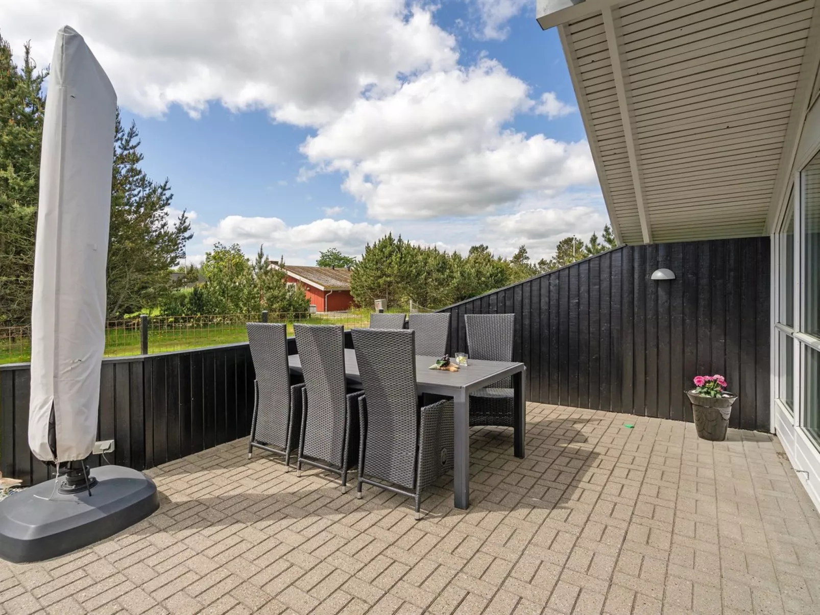 "Thore" - 400m from the sea-Outside