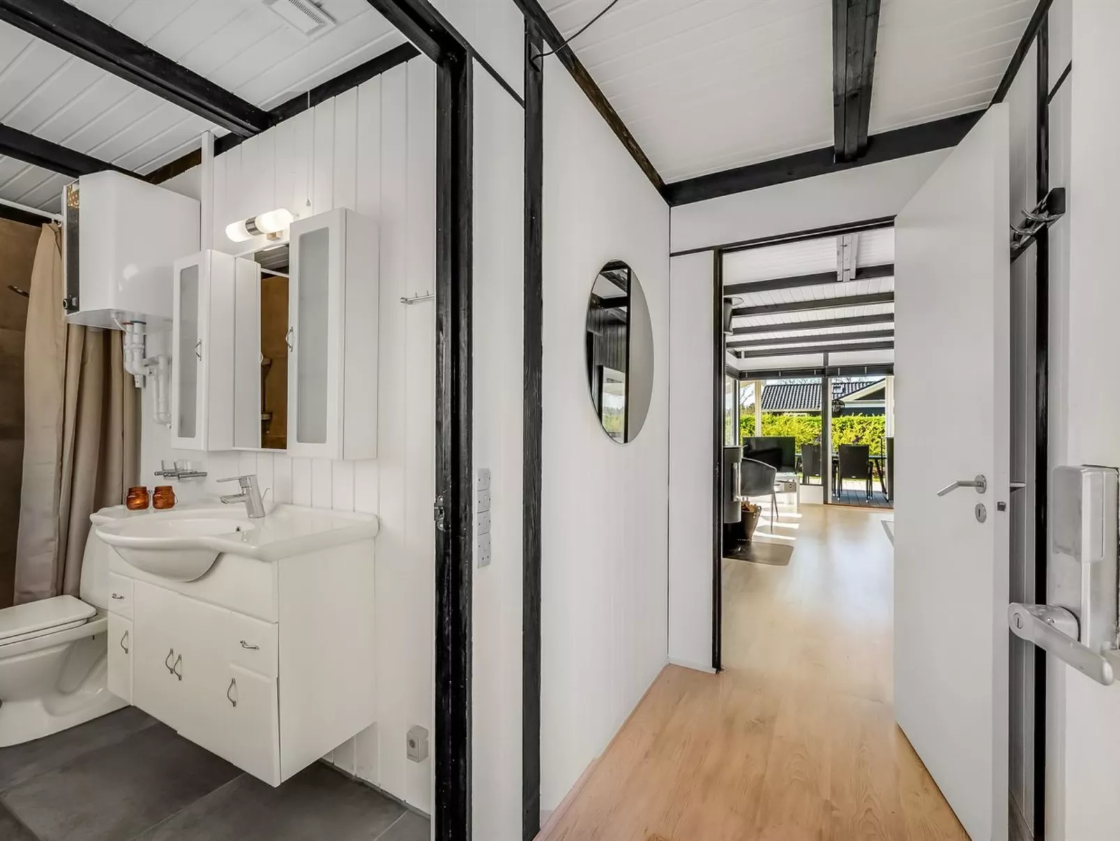 "Sigbrith" - 350m to the fjord-Dedans