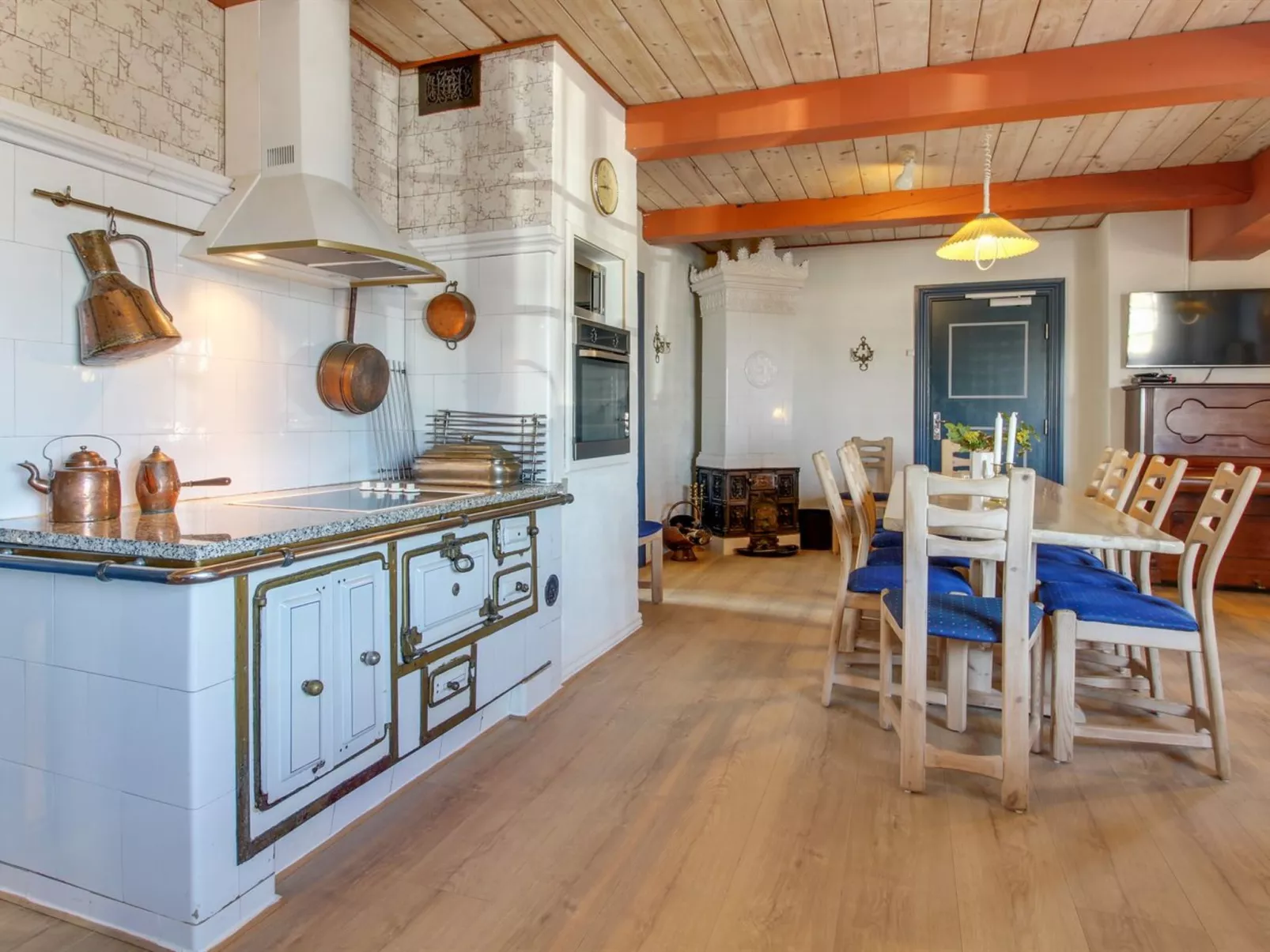 "Tilla" - 600m from the sea-Drinnen