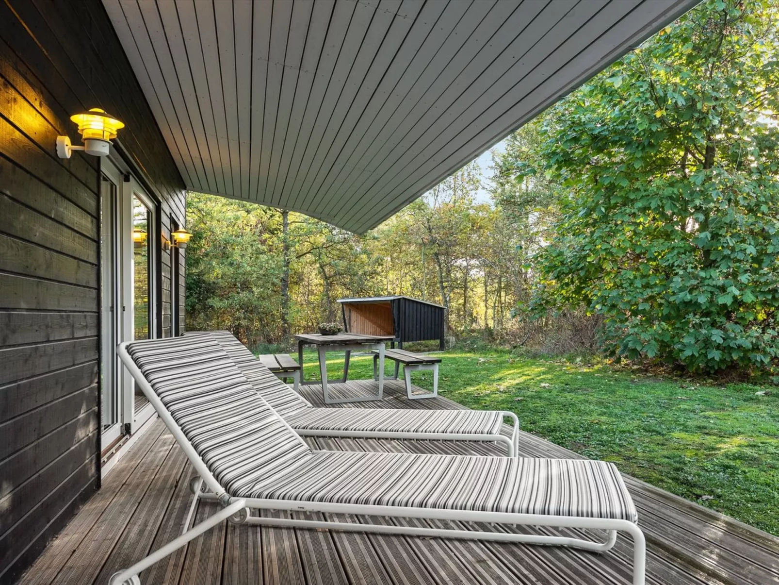 "Elfriede" - 400m to the fjord-Dehors