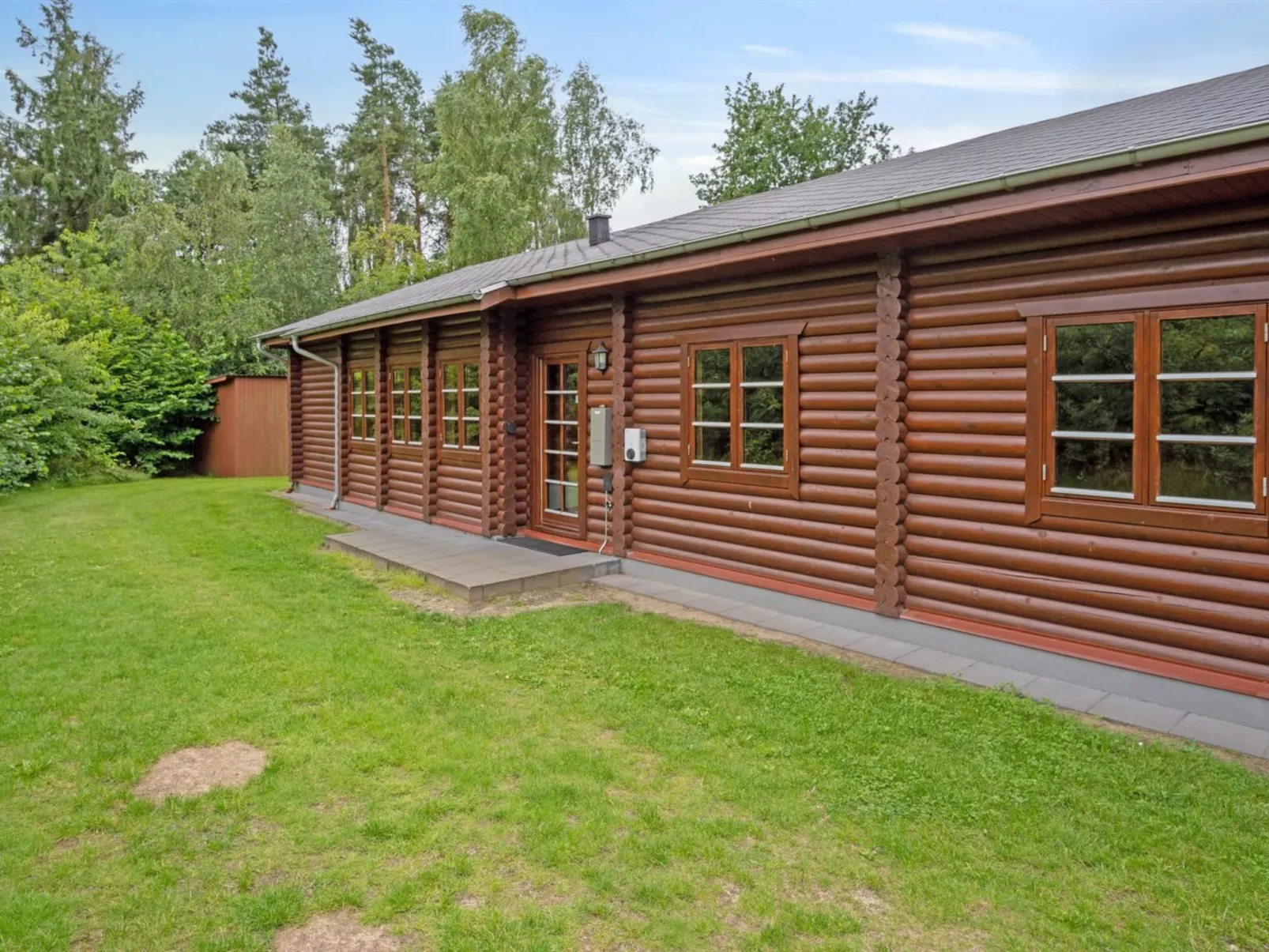 "Frederica" - 30km from the sea-Draußen