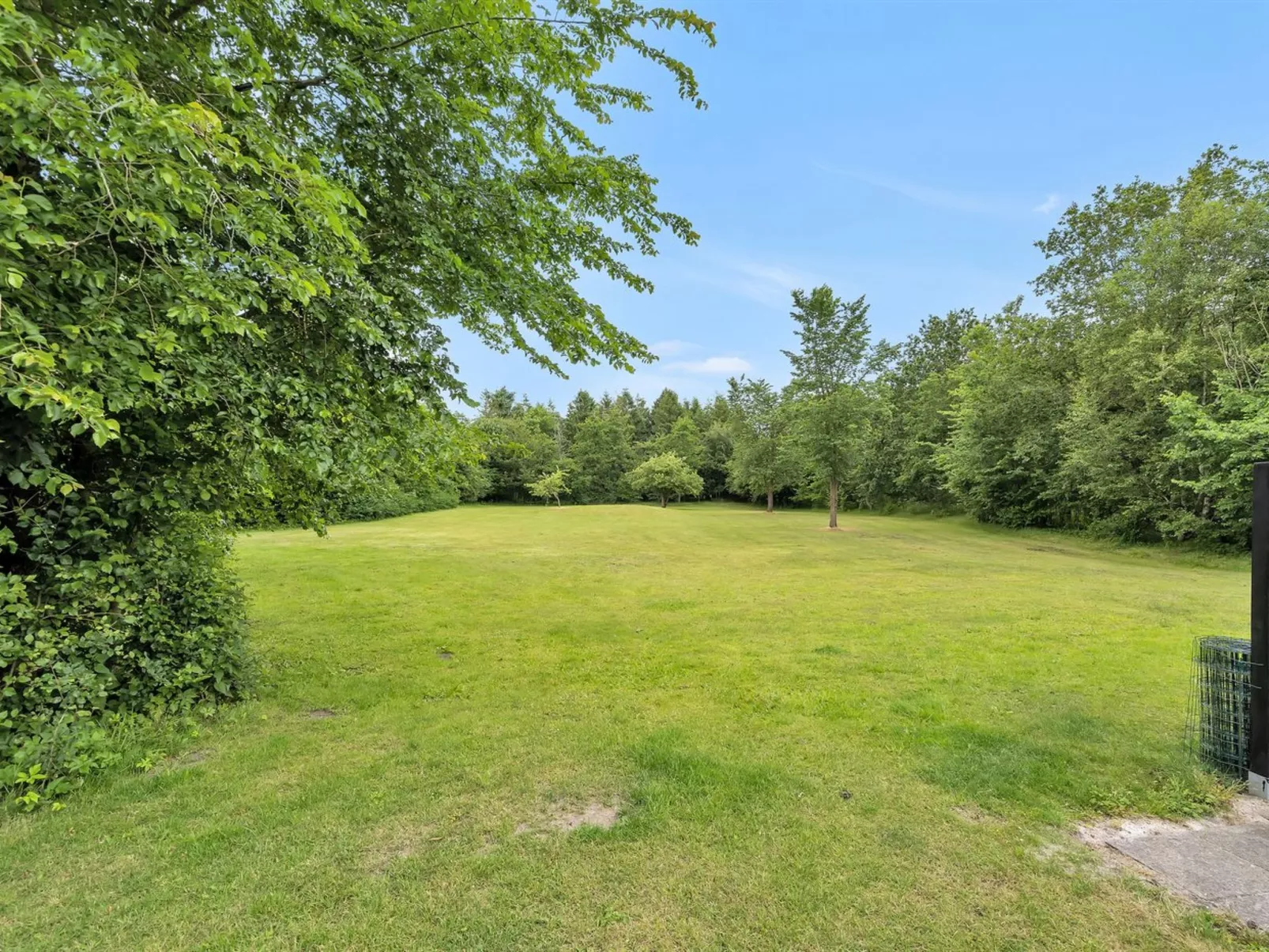 "Arne" - 20km from the sea-Dehors