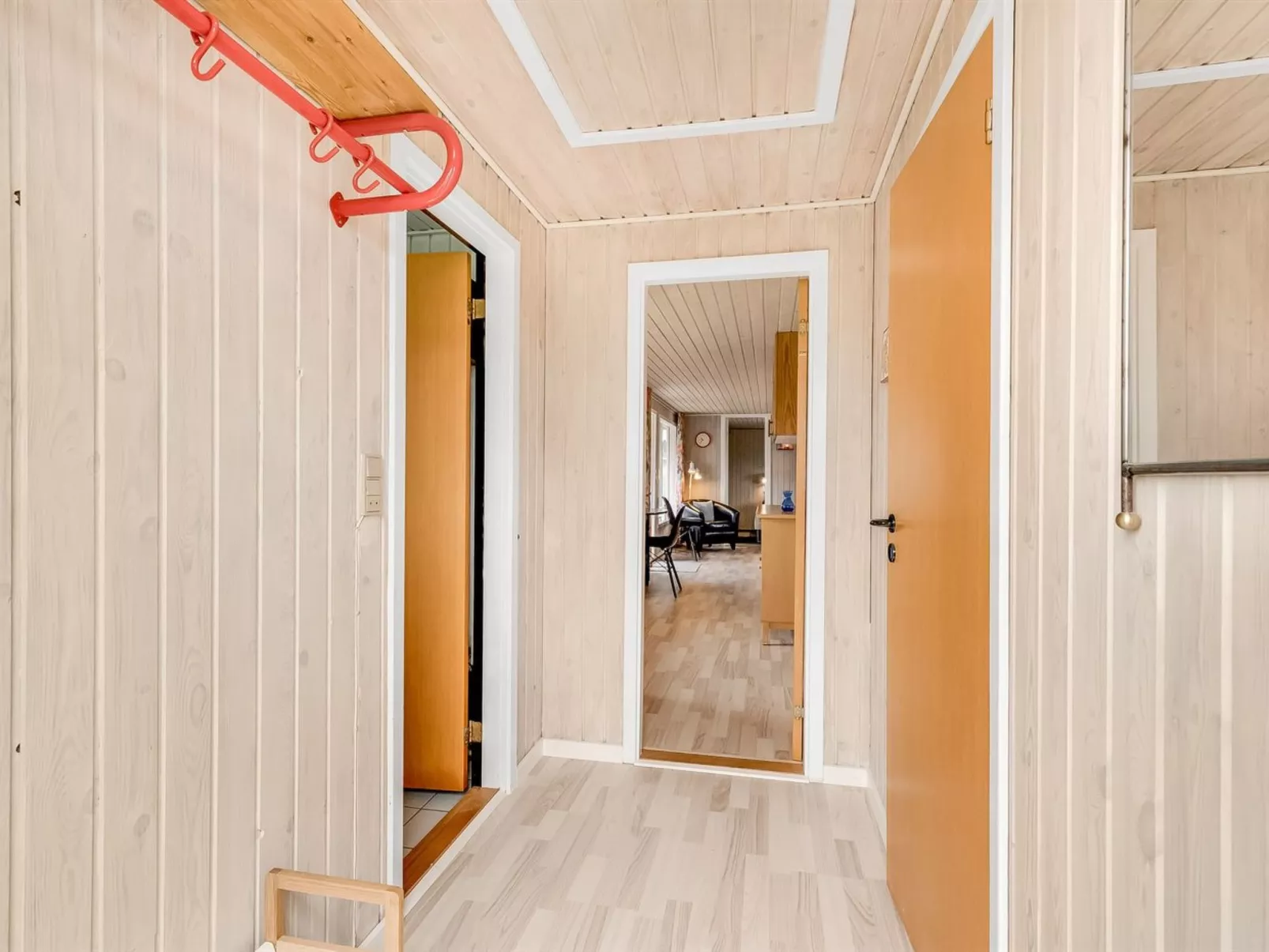 "Hoghni" - 850m to the fjord-Inside