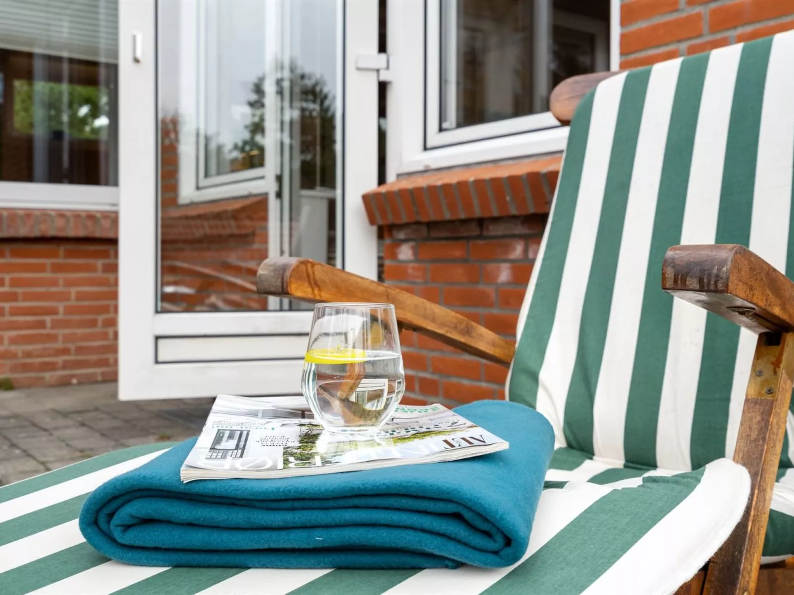 "Lisemarie" - 800m from the sea-Outside