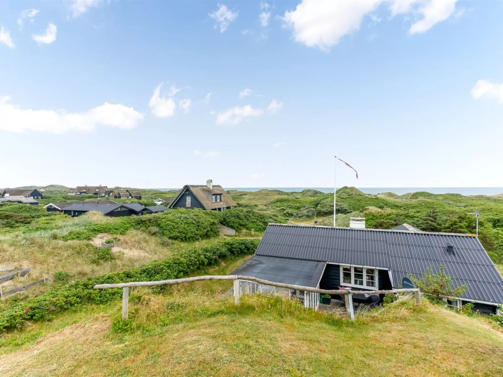 "Baldine" - 140m from the sea-Draußen