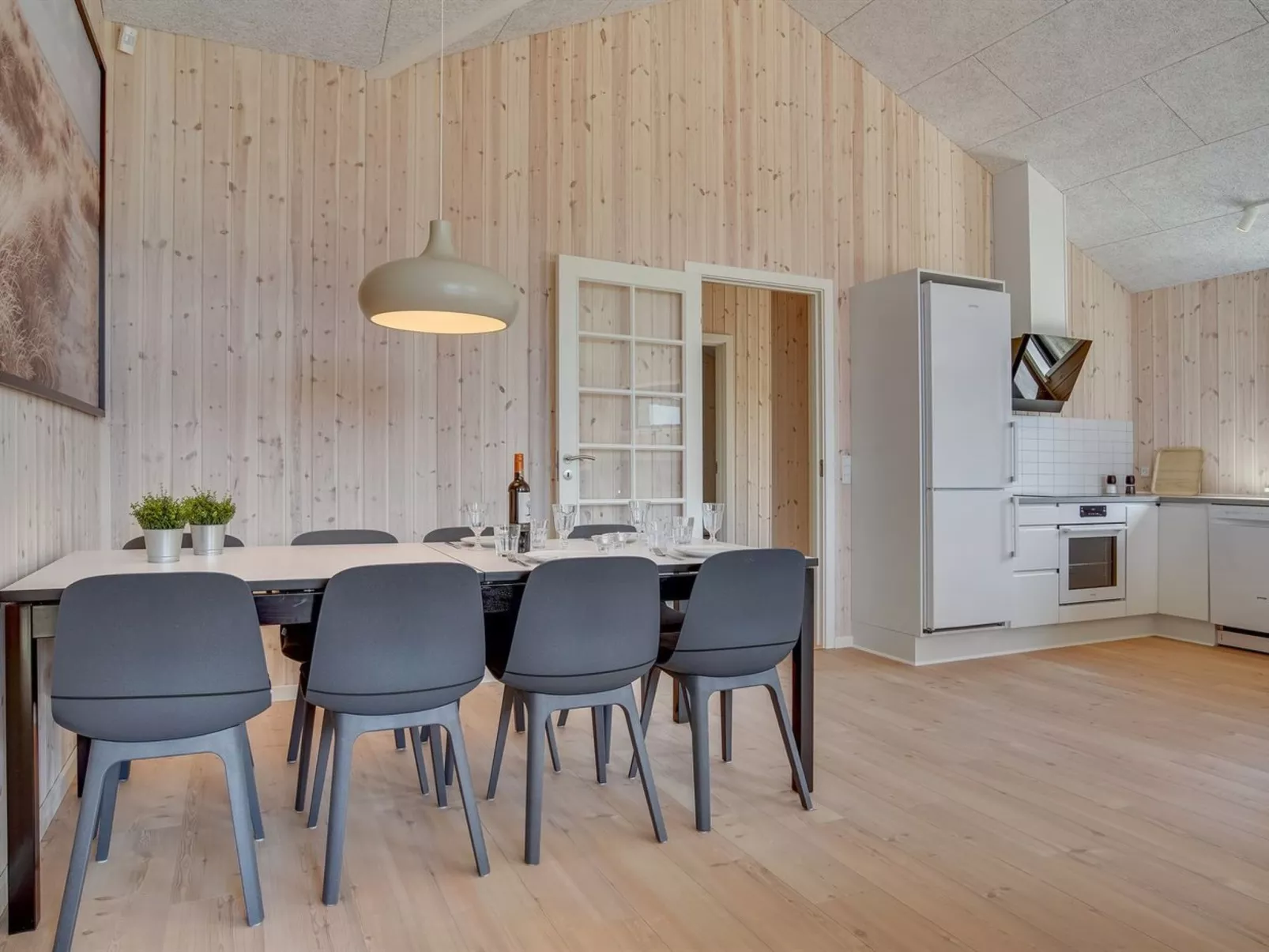 "Bentine" - 1.6km from the sea-Drinnen